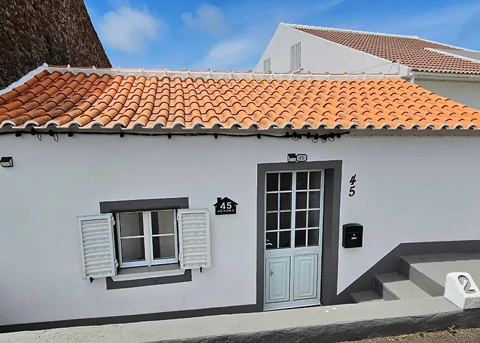 Acasika * Praia da Graciosa